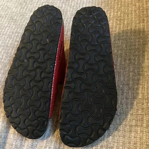 Birkenstock red gold metallic sandals size 39/ 8.5 - Picture 3 of 4